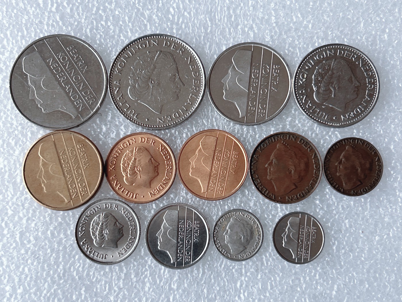 第一海外回流一元起拍收藏 散币专场 第67期 荷兰硬币 13枚 不同版本无重复