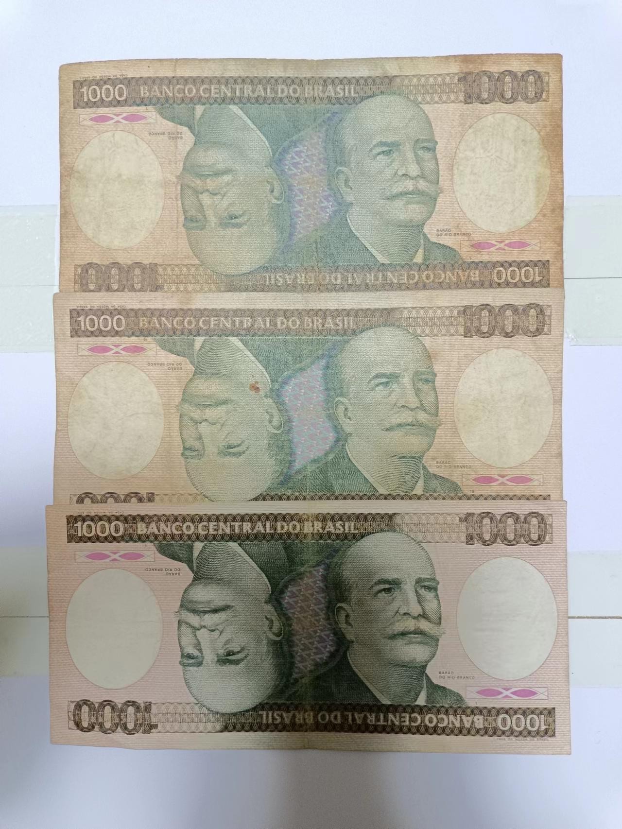 【20240217】非全新纸币第115场 巴西1000克鲁塞罗3张纸币