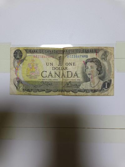 【20240217】非全新纸币第115场 - 加拿大1纸币，有裂缝和字迹