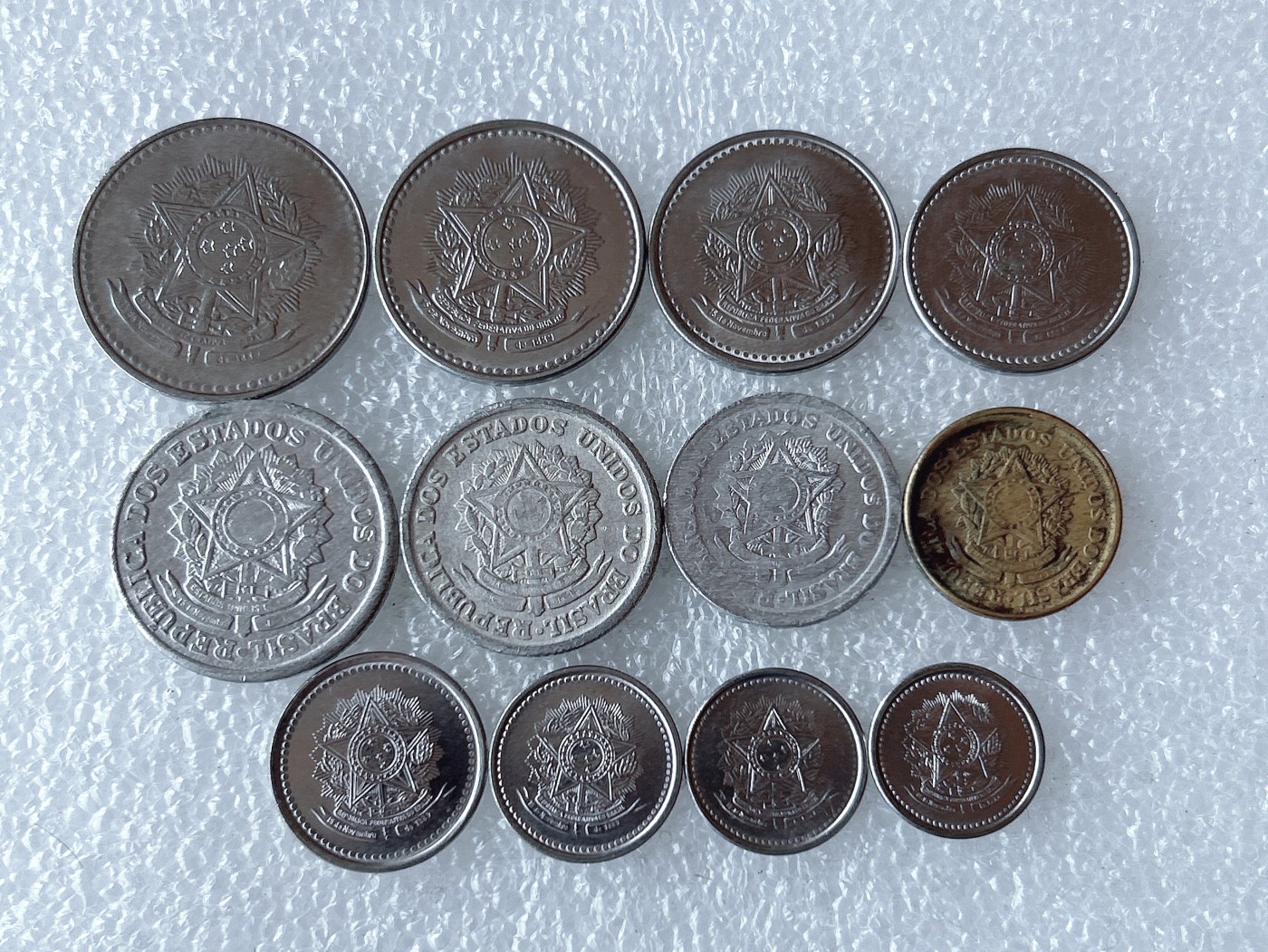 第一海外回流一元起拍收藏 散币专场 第66期 巴西硬币五星版 12枚