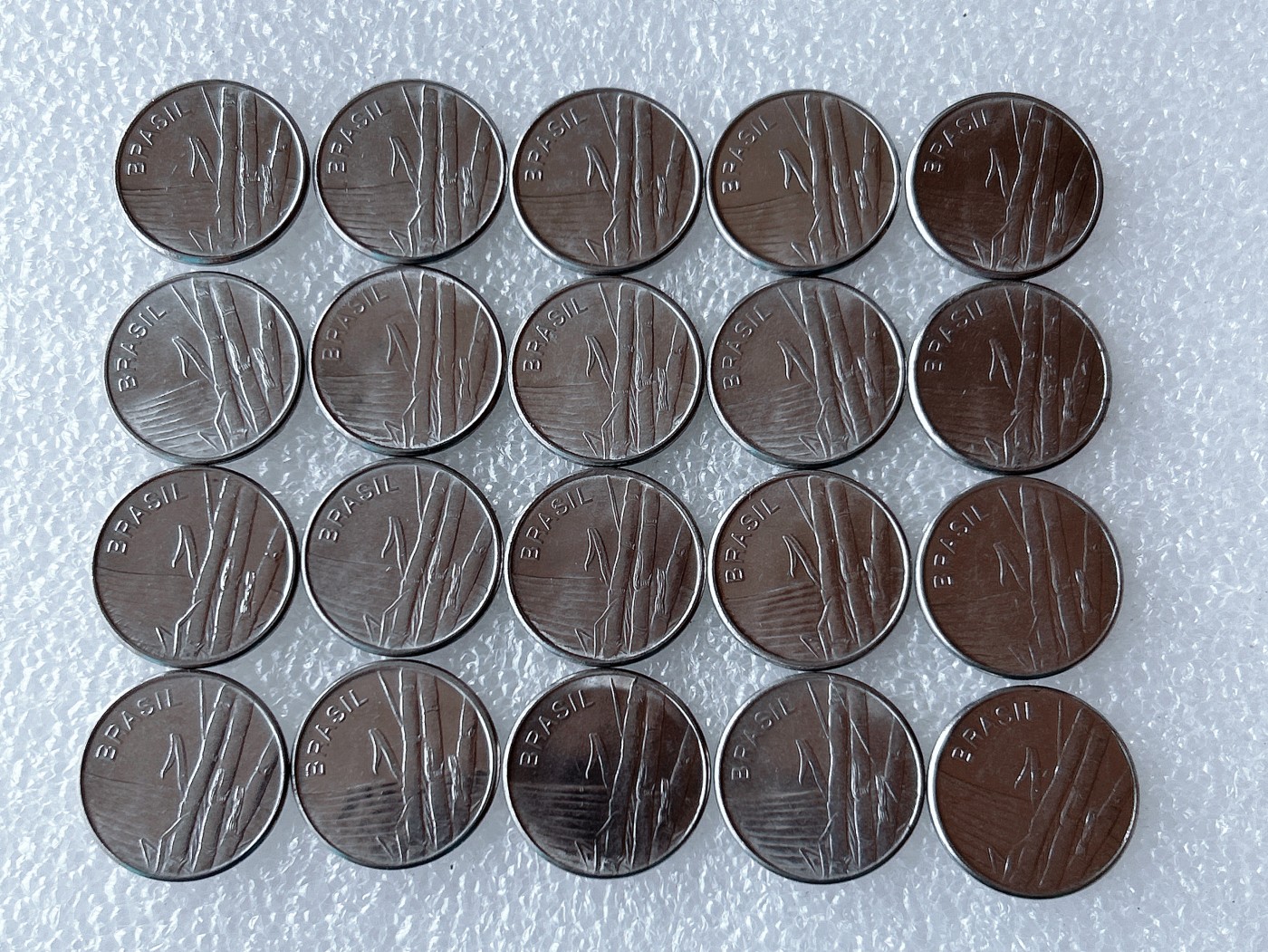 第一海外回流一元起拍收藏 散币专场 第66期 巴西1克鲁塞罗不锈钢币.甘蔗 20枚