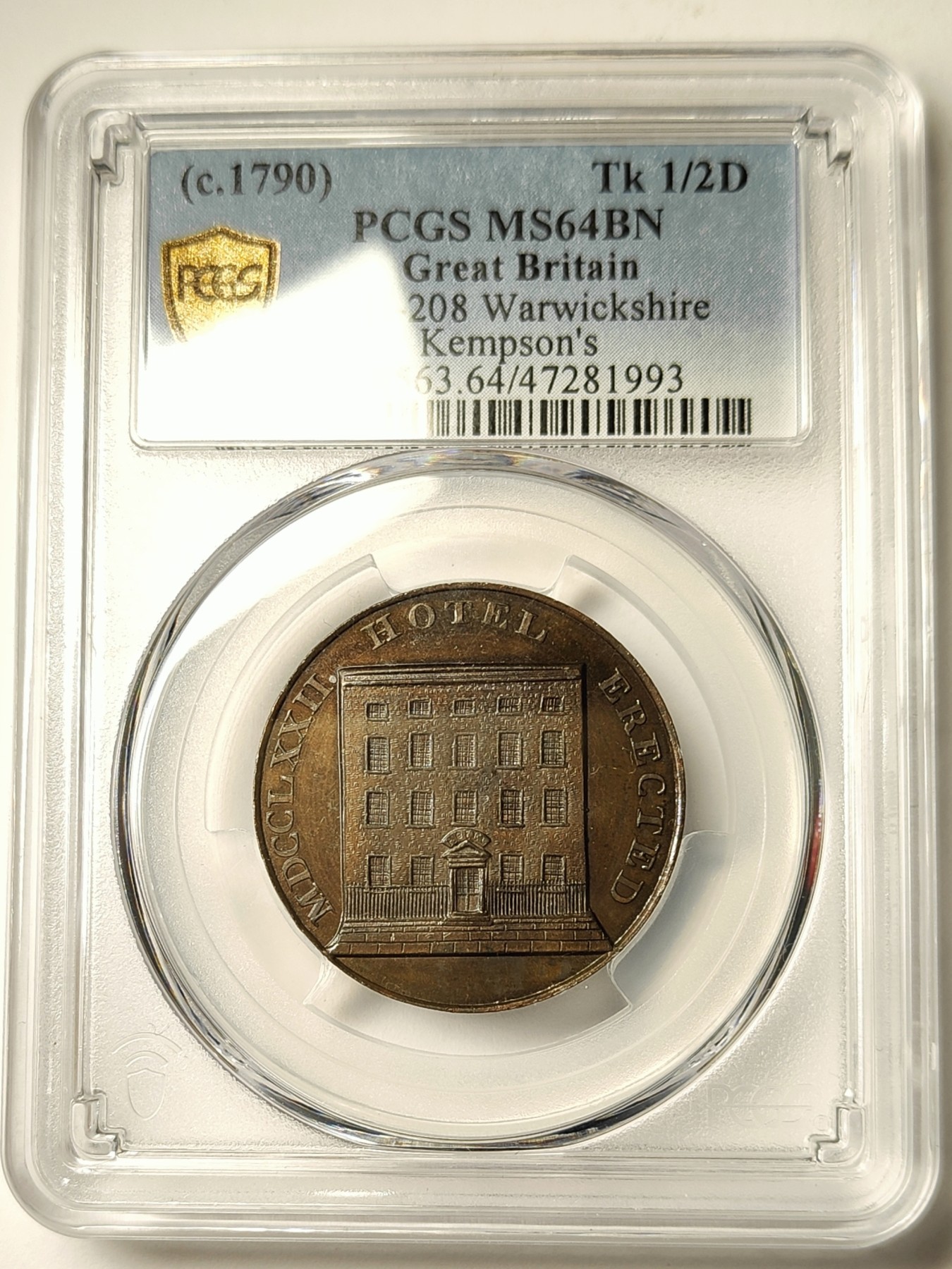 🏮💰物与斋新春连拍3-世界近现代硬币专场（共三场合并发货） PCGS-MS64BN 英国1790年代华威郡半便士代币 类精制状态，底板镜面图案磨砂感明显，打制深峻，建筑浮雕精致