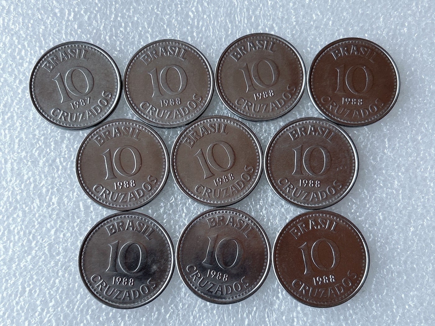 第一海外回流一元起拍收藏 散币专场 第66期 巴西80年代10克鲁扎多不锈钢币 10枚