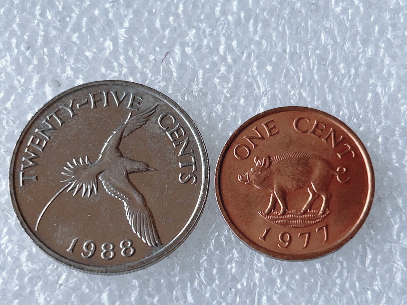 第一海外回流一元起拍收藏 散币专场 第66期 百慕大1977年1分、1988年25分硬币2枚