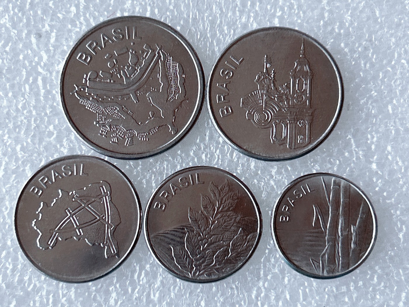 第一海外回流一元起拍收藏 散币专场 第66期 巴西80年代硬币5枚套