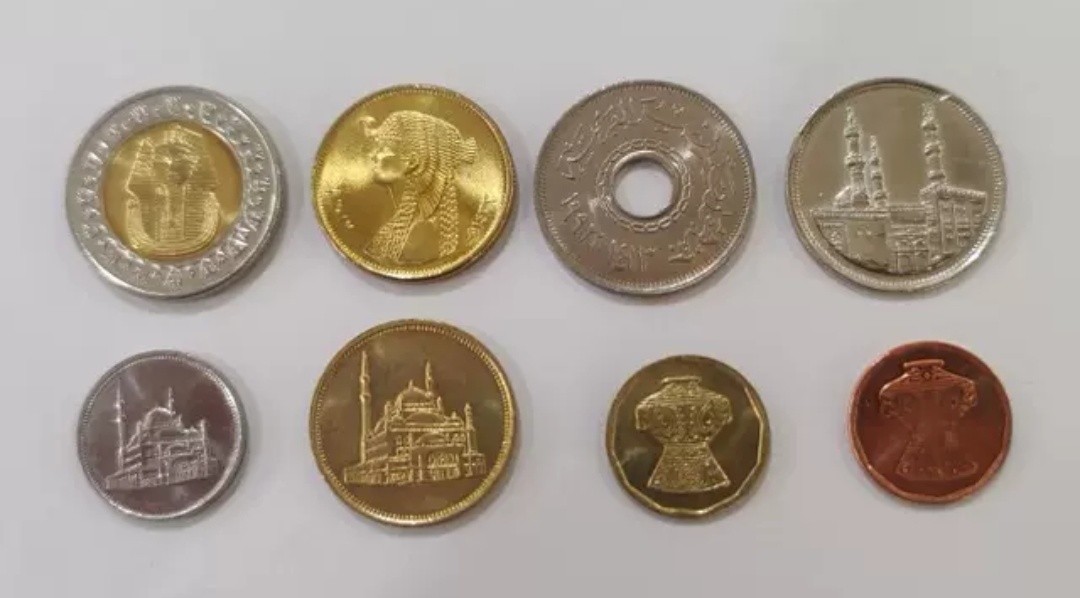 非洲埃及8枚一套硬币套币 1磅双金属币 