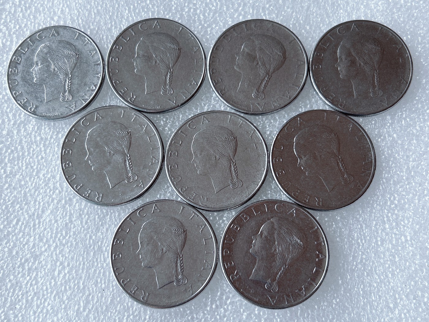 第一海外回流一元起拍收藏 散币专场 第66期 意大利1979年100里拉FAO纪念币 母牛哺乳小牛 9枚