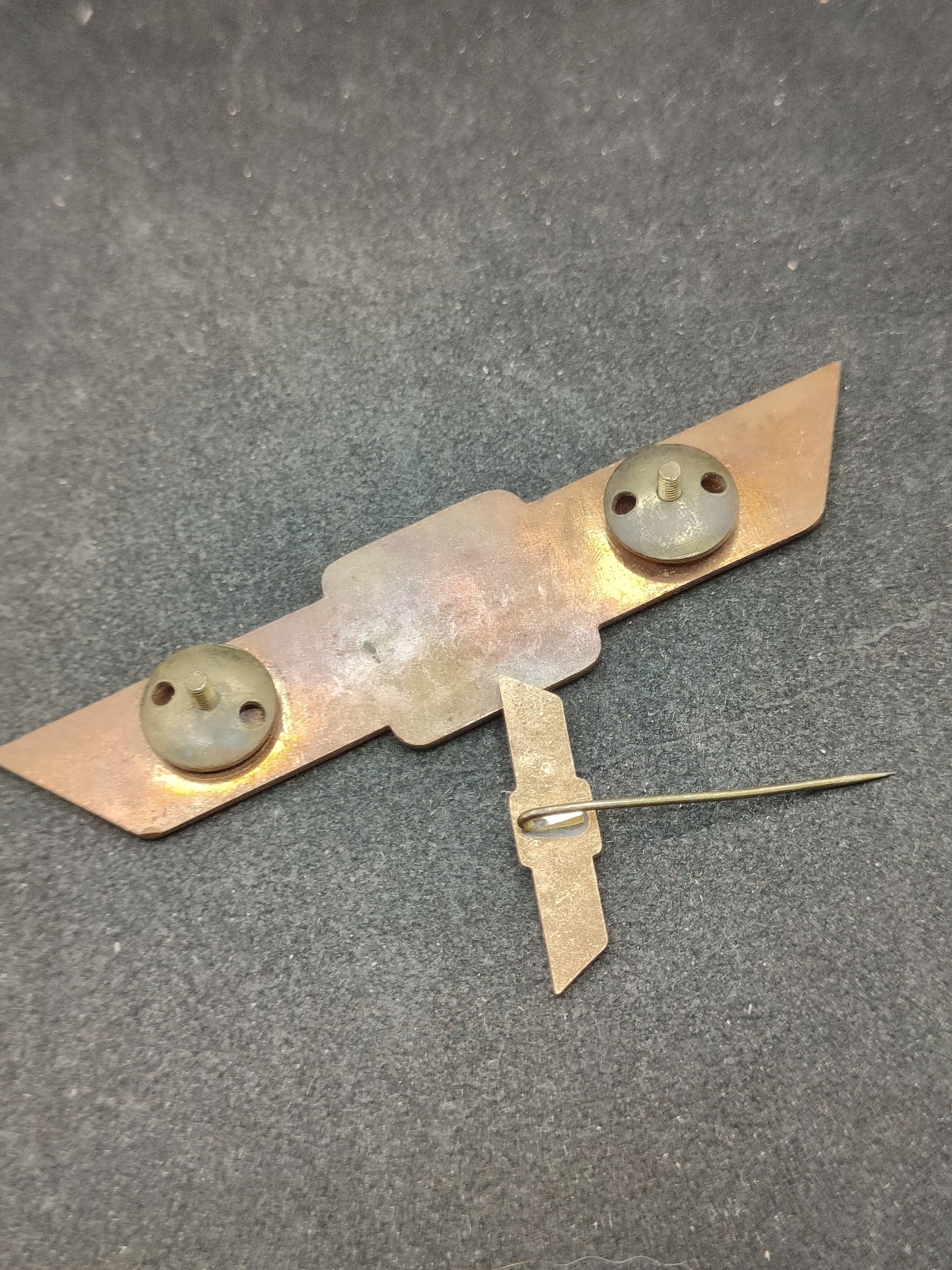 （上一期拍卖与本期一起发货）全场0元起拍 第132期 咸鱼国勋章拍卖专场 2月21日（周三）下午6：00开始 东德中期 63版人民军通用技能章 带迷你章