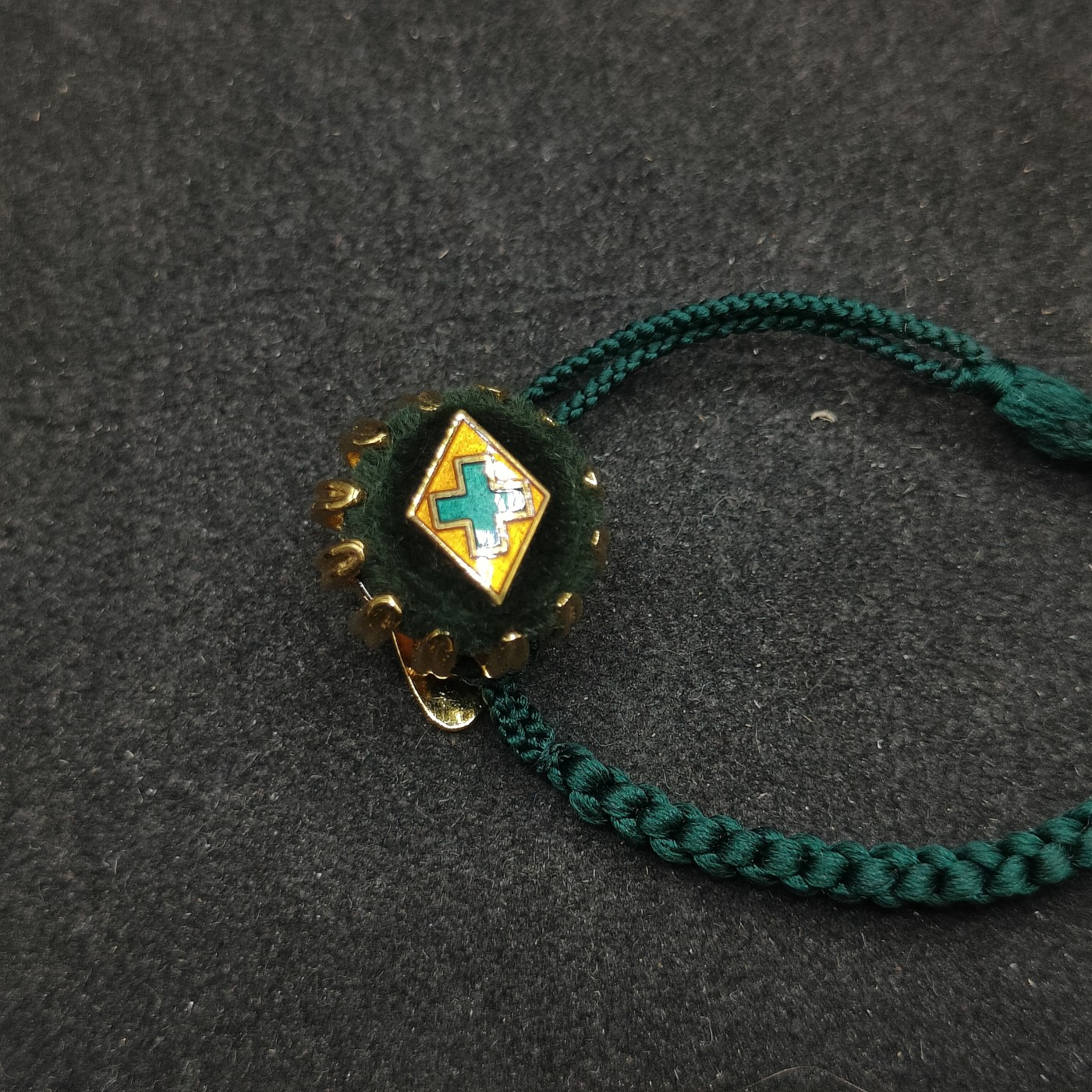 （上一期拍卖与本期一起发货）全场0元起拍 第132期 咸鱼国勋章拍卖专场 2月21日（周三）下午6：00开始 日本交通绿十字功劳章