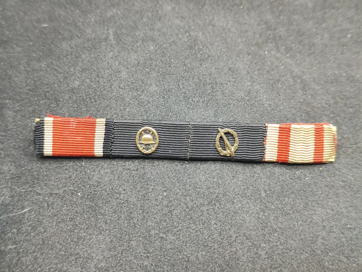 （上一期拍卖与本期一起发货）全场0元起拍 第132期 咸鱼国勋章拍卖专场 2月21日（周三）下午6：00开始 西德 57版 4连略