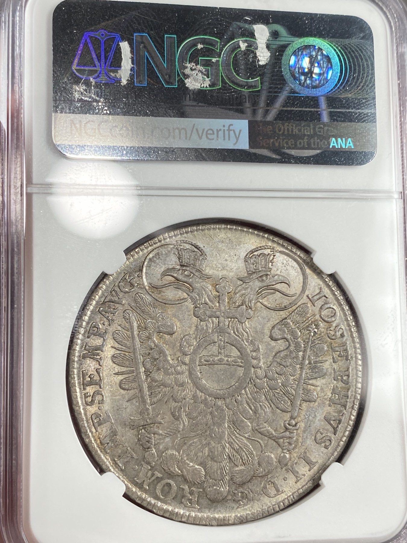 万国钱币拍卖第021期（龙年首拍） NGC MS63 1768年德国纽伦堡城市景观大泰勒 此枚无论是细节高点还是底板都近乎于完美 金色包浆让人欲罢不能 日本AW同分成交已过4万。