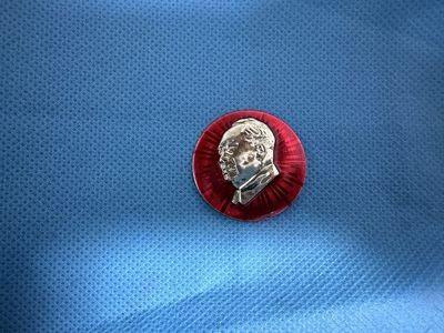 仁孝堂徽章红藏拍卖(第三场) - 毛主席像章2