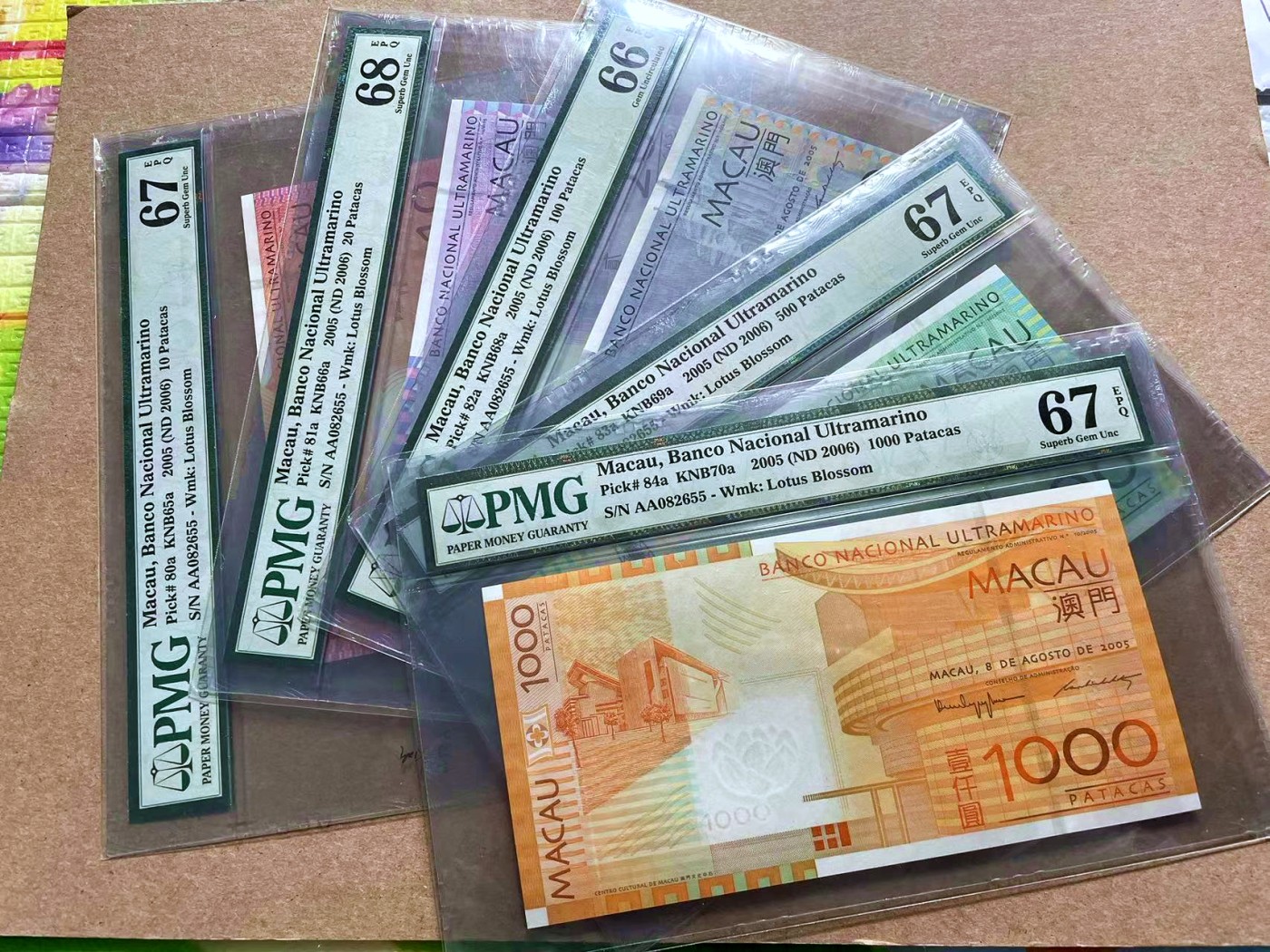 【Blue Auction】✨世界纸币精拍第433期【精】 【一组5张 AA冠无47 全同号】澳门 2005年10-1000元 PMG68EPQ-66EPQ 