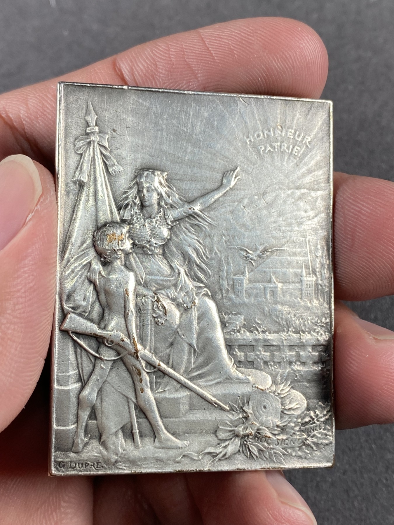 万国钱币拍卖第021期（龙年首拍） 十九世纪法国射击节大镀银铜章 未送评欧洲一线货41g，38x50mm