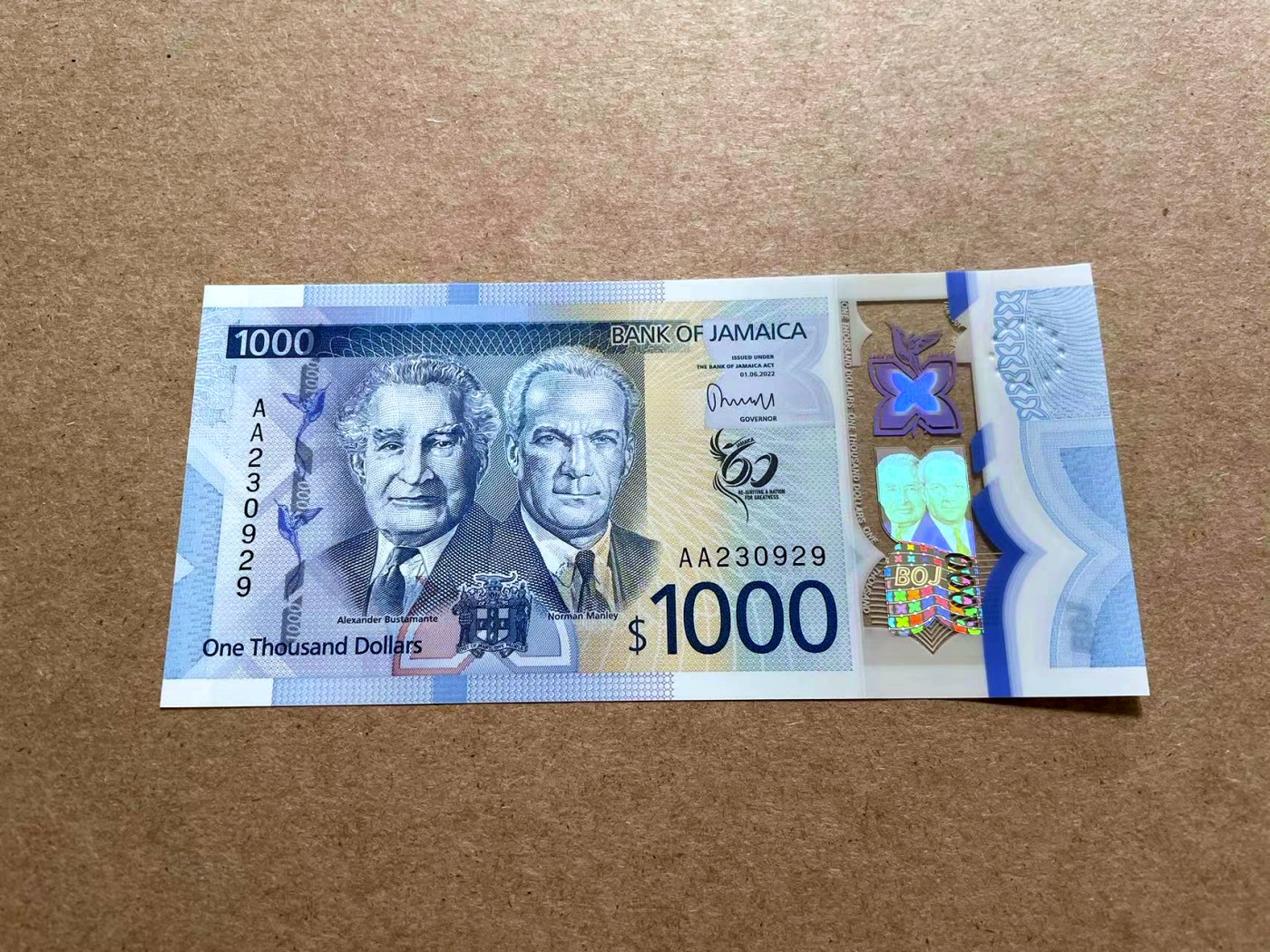 【Blue Auction】✨世界纸币精拍第433期【精】 【AA冠无47】牙买加 2022年1000元 全新UNC IBNS获奖提名