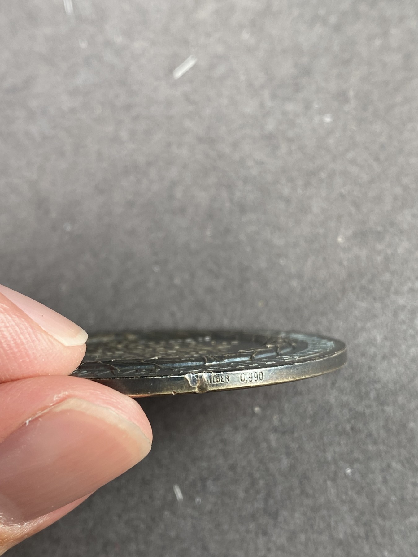 万国钱币拍卖第021期（龙年首拍） 1904年德国汉堡城市景观纪念大银章 焕蓝彩 非常稀少的品种 未送评欧洲一线货42g 50mm 边铭990