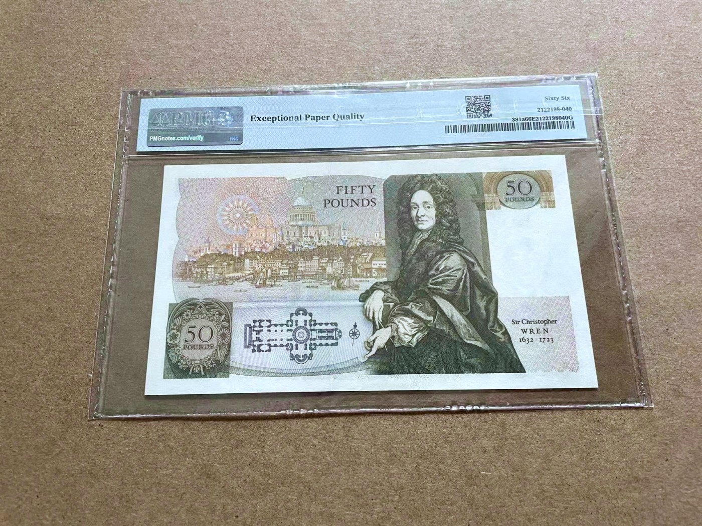 【Blue Auction】✨世界纸币精拍第433期【精】 【无47 初版无金属线】英国 D序列 1981-88年50镑 PMG66EPQ 