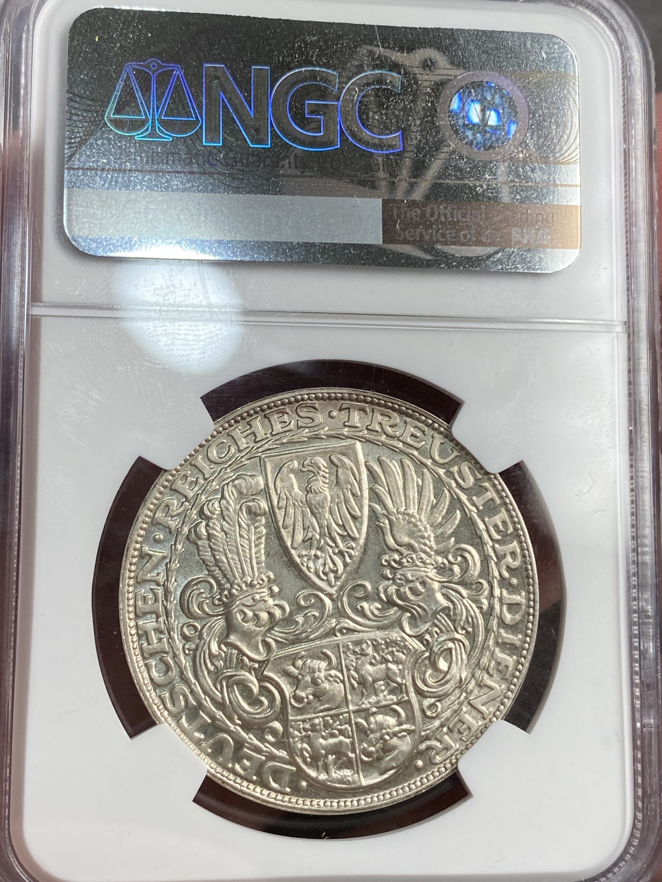 万国钱币拍卖第021期（龙年首拍） NGC MS66 1927年德国魏玛共和国兴登堡总统80大寿纪念流通5马克币章 顶级品质