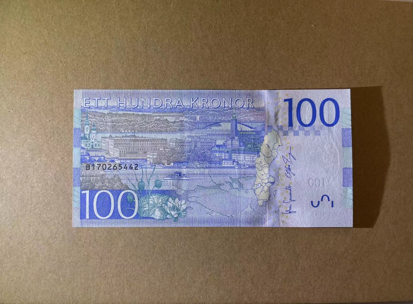 【Blue Auction】✨世界纸币精拍第433期【精】 【初版Johan Gernandt & Stefan Ingves首签】瑞典 2016年100克朗 嘉宝 全新UNC 稀少B冠