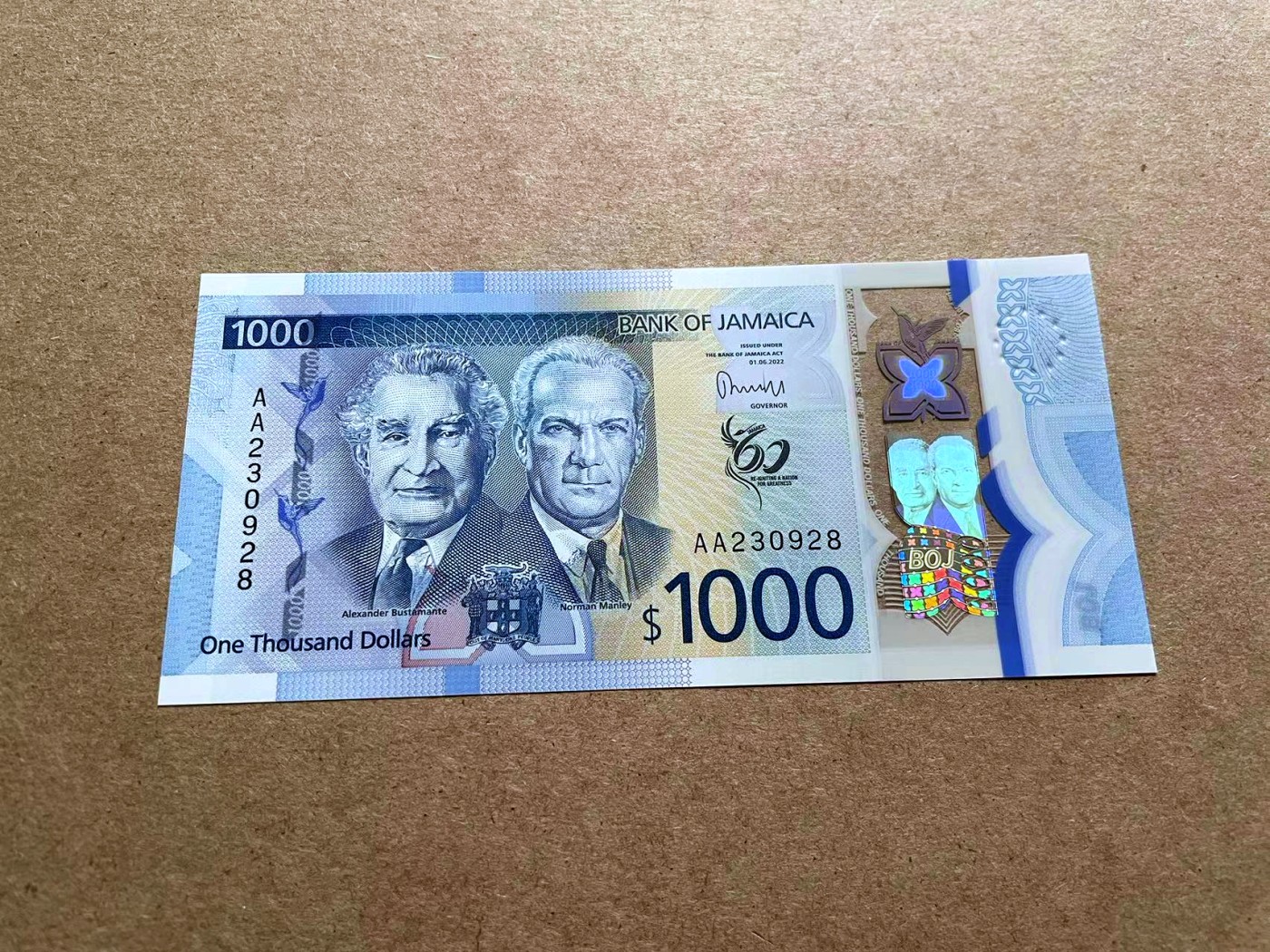 【Blue Auction】✨世界纸币精拍第433期【精】 【AA冠无47】牙买加 2022年1000元 全新UNC IBNS获奖提名