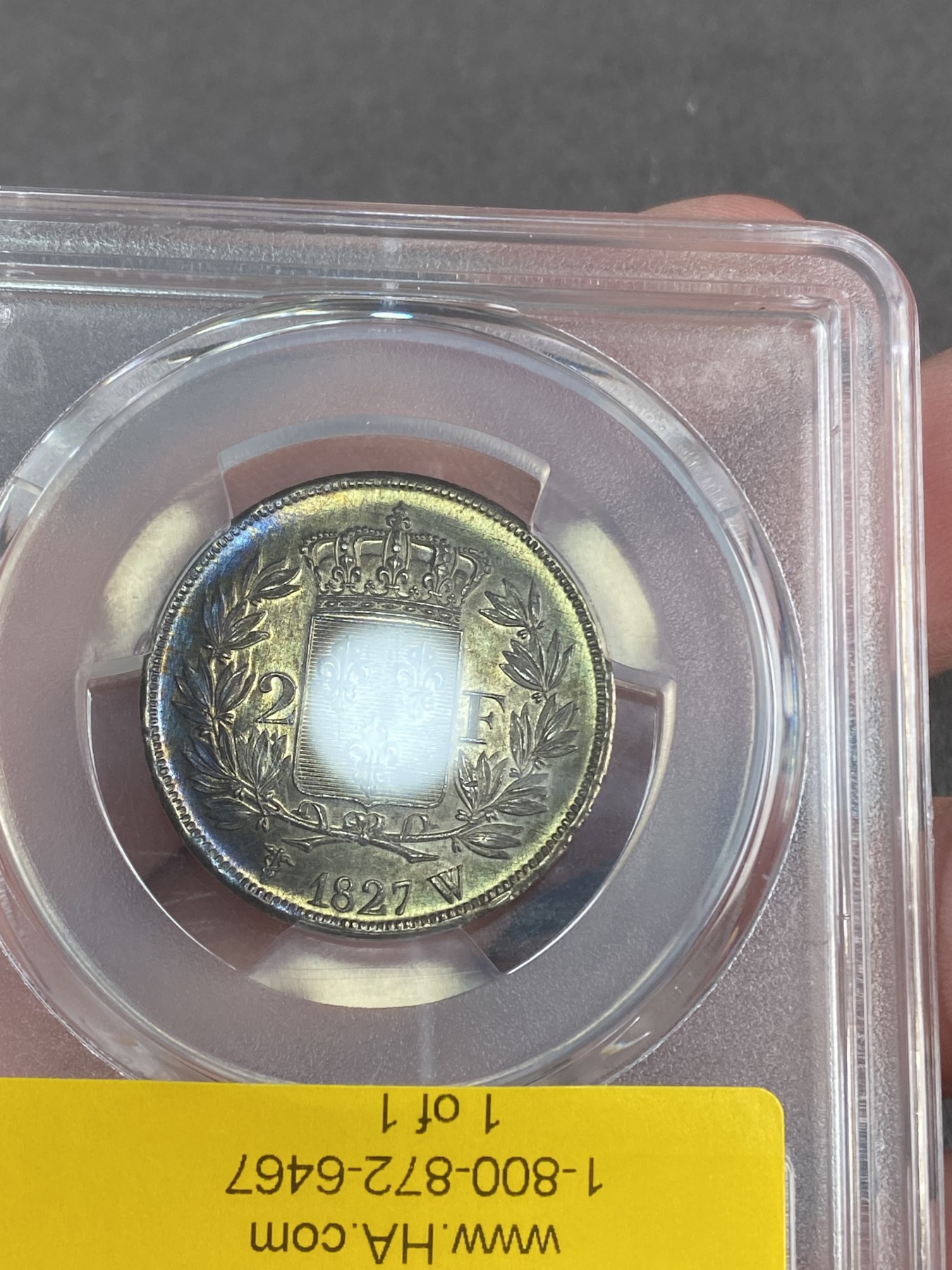 万国钱币拍卖第021期（龙年首拍） PCGS MS63 1827年法国查理十世流通2法郎 极致的镜面通体金彩状态 实物状态炸裂 2法郎好品极难 PCGS唯一冠军