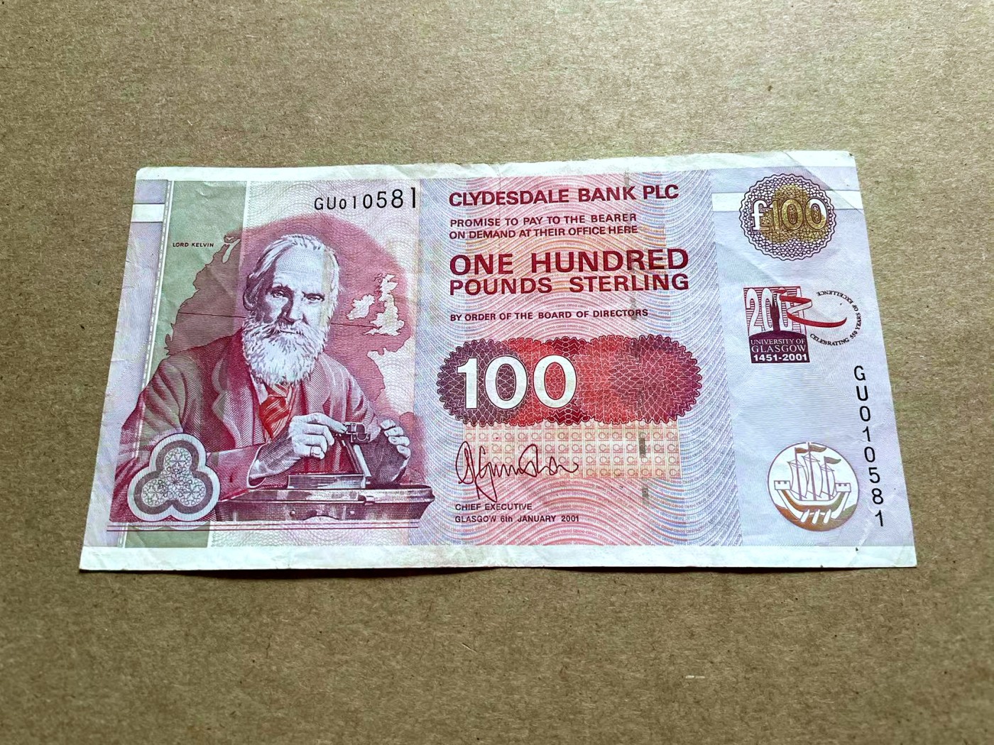 【Blue Auction】✨世界纸币精拍第433期【精】 【无47】苏格兰 2001年100镑 纪念钞 品相如图 开尔文教授 背面格拉斯哥大学大场景