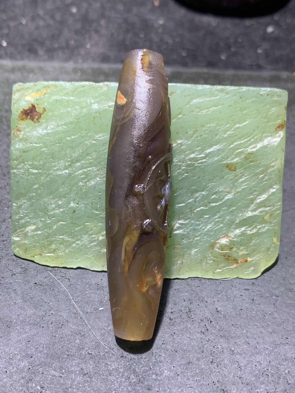 精美亚光高玉化巴西玛瑙手工俏色巧雕无相佛桶珠一个