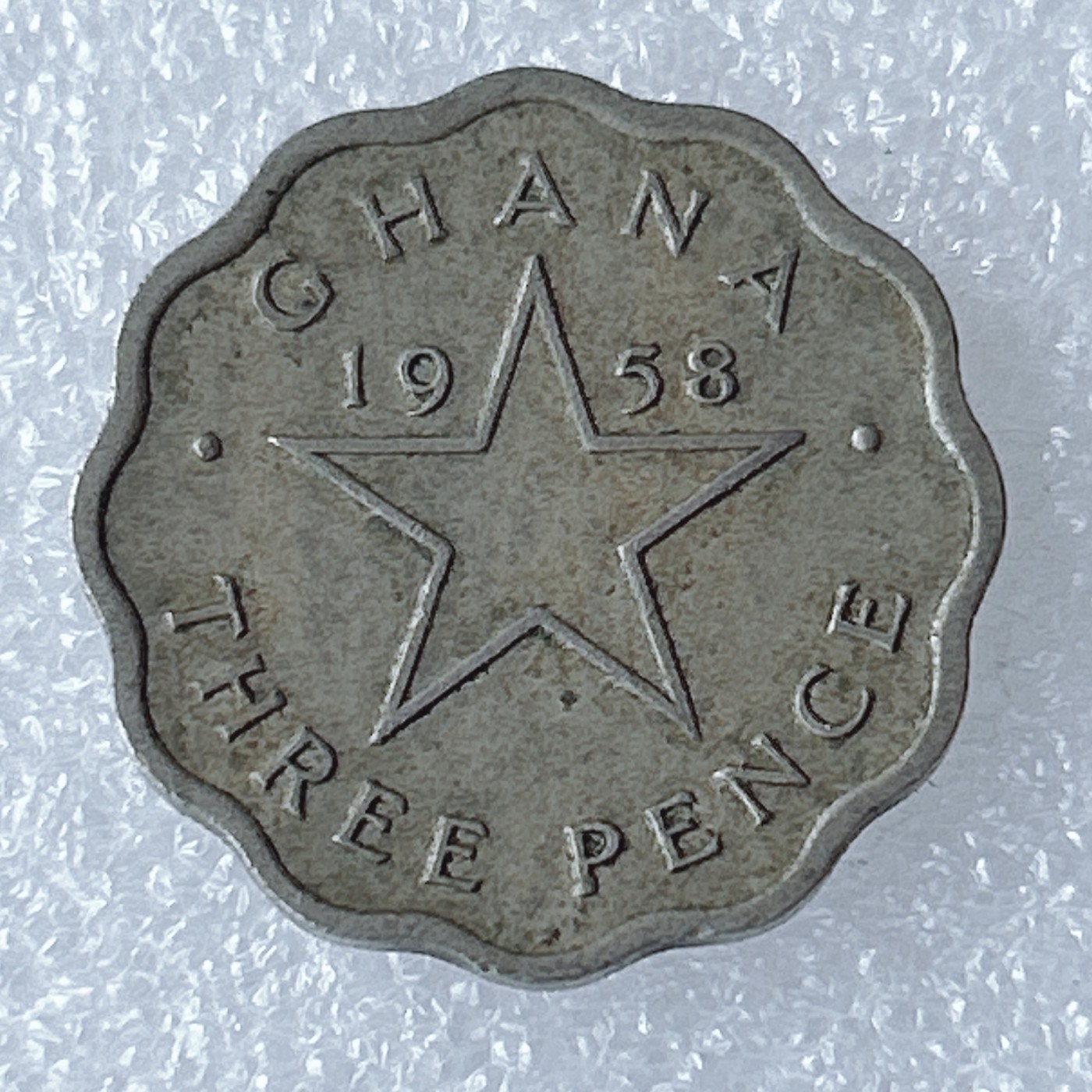 海外回流1元起拍小铺 各国钱币散币场 第8期 加纳1958年3便士镍币