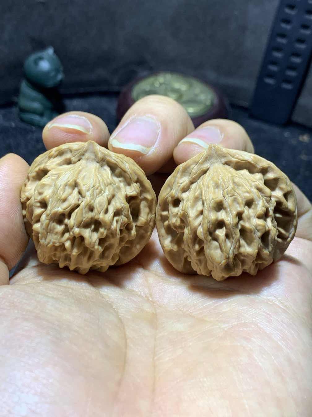 仅此一对，盘山公子帽文玩核桃麻核桃一对