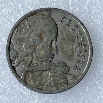 海外回流1元起拍小铺 各国钱币散币场 第8期 法国1954年100法郎 火炬女神