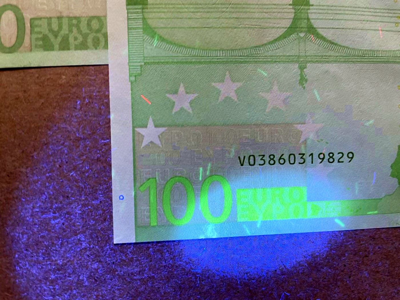 【Blue Auction】✨世界纸币精拍第434期【精】 【一组3张无47】欧盟 2002年100欧元 三签 全新UNC （其中一张极轻微瑕疵）