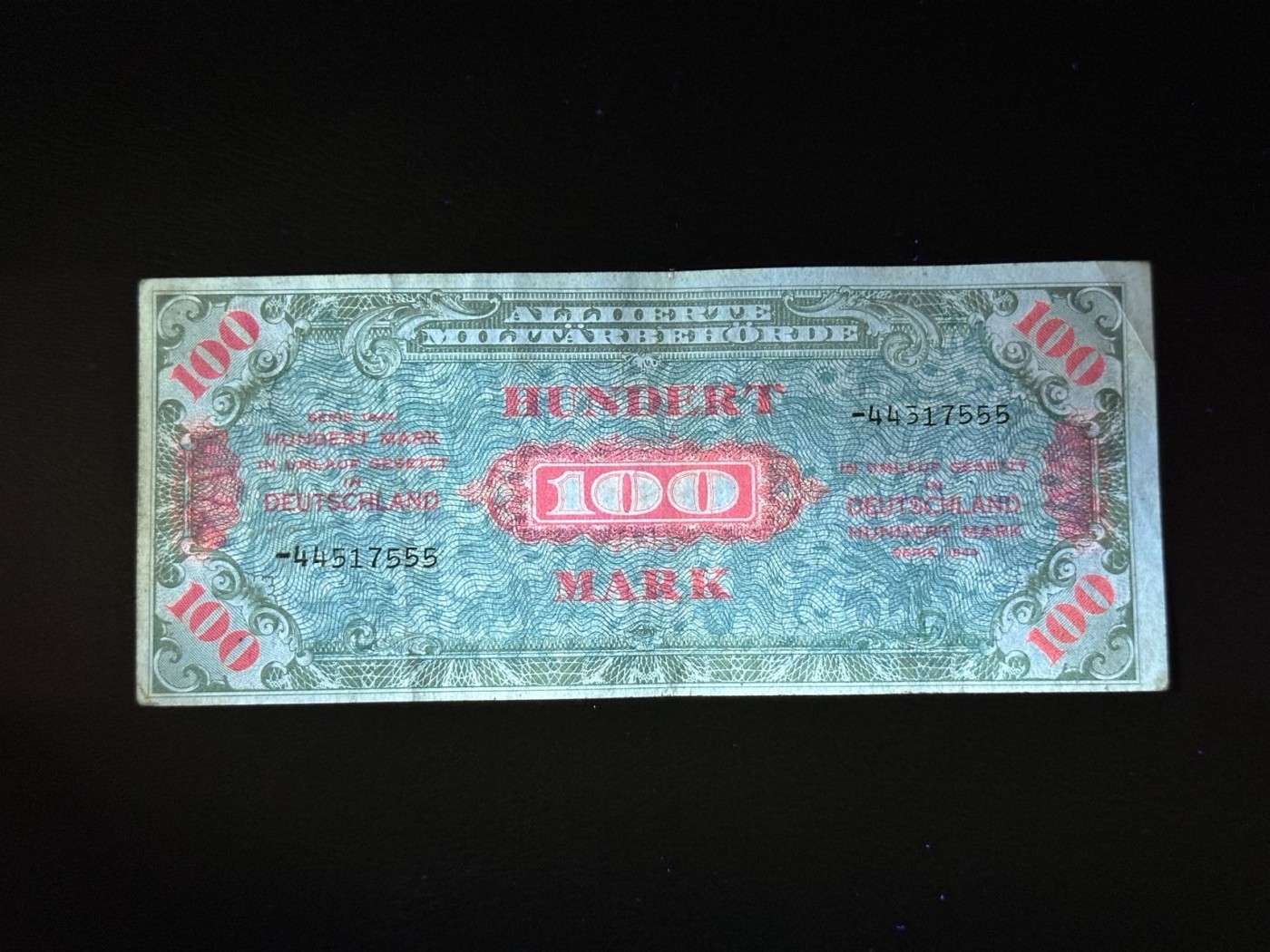 第三十六场！（本期有pmg记录仅两枚的顶级高货） 德国1944年100马克，品相au，二战后德国盟军占领时期，555豹子号！热门品种，可能有漏印错版！