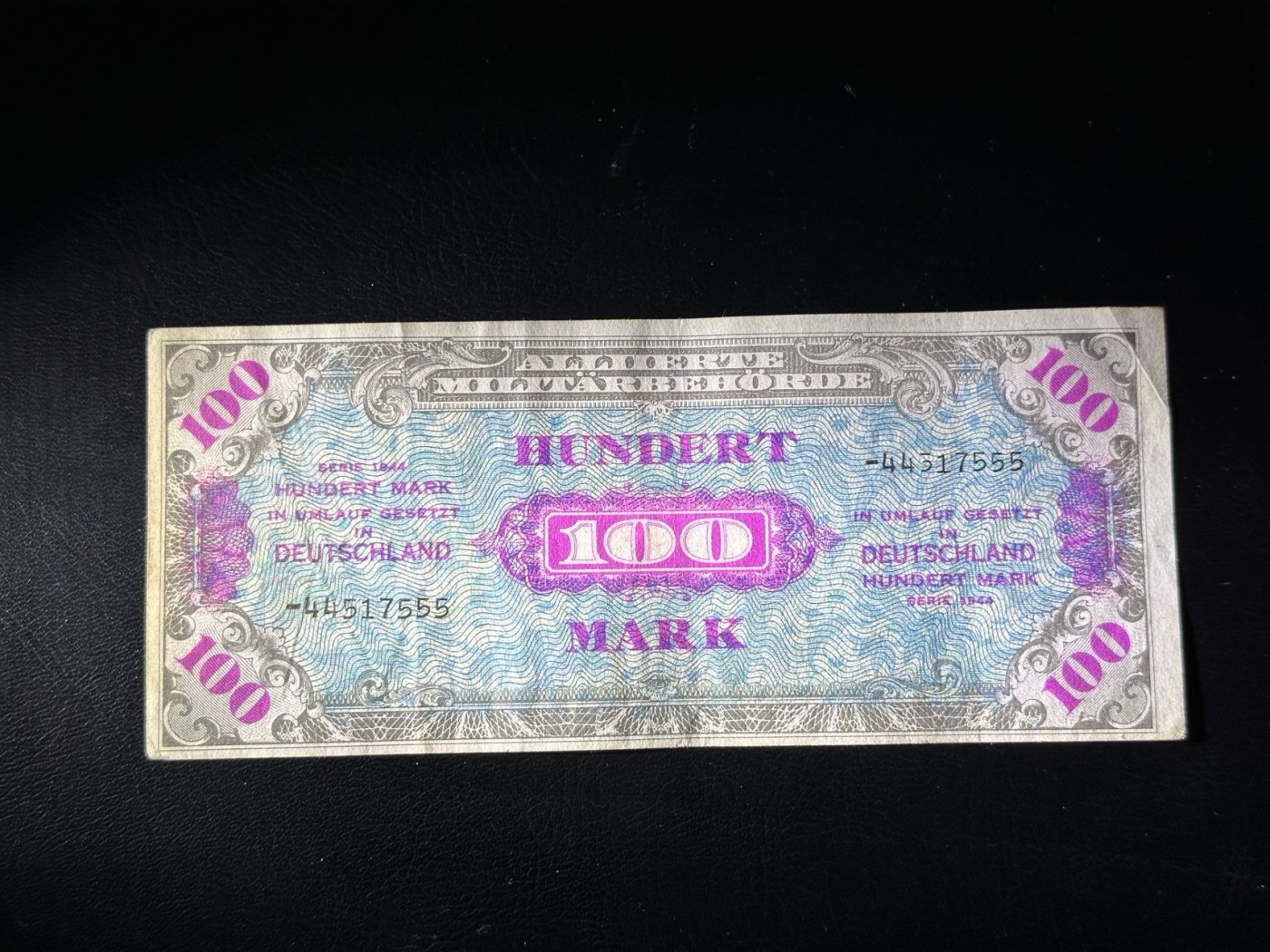 第三十六场！（本期有pmg记录仅两枚的顶级高货） 德国1944年100马克，品相au，二战后德国盟军占领时期，555豹子号！热门品种，可能有漏印错版！