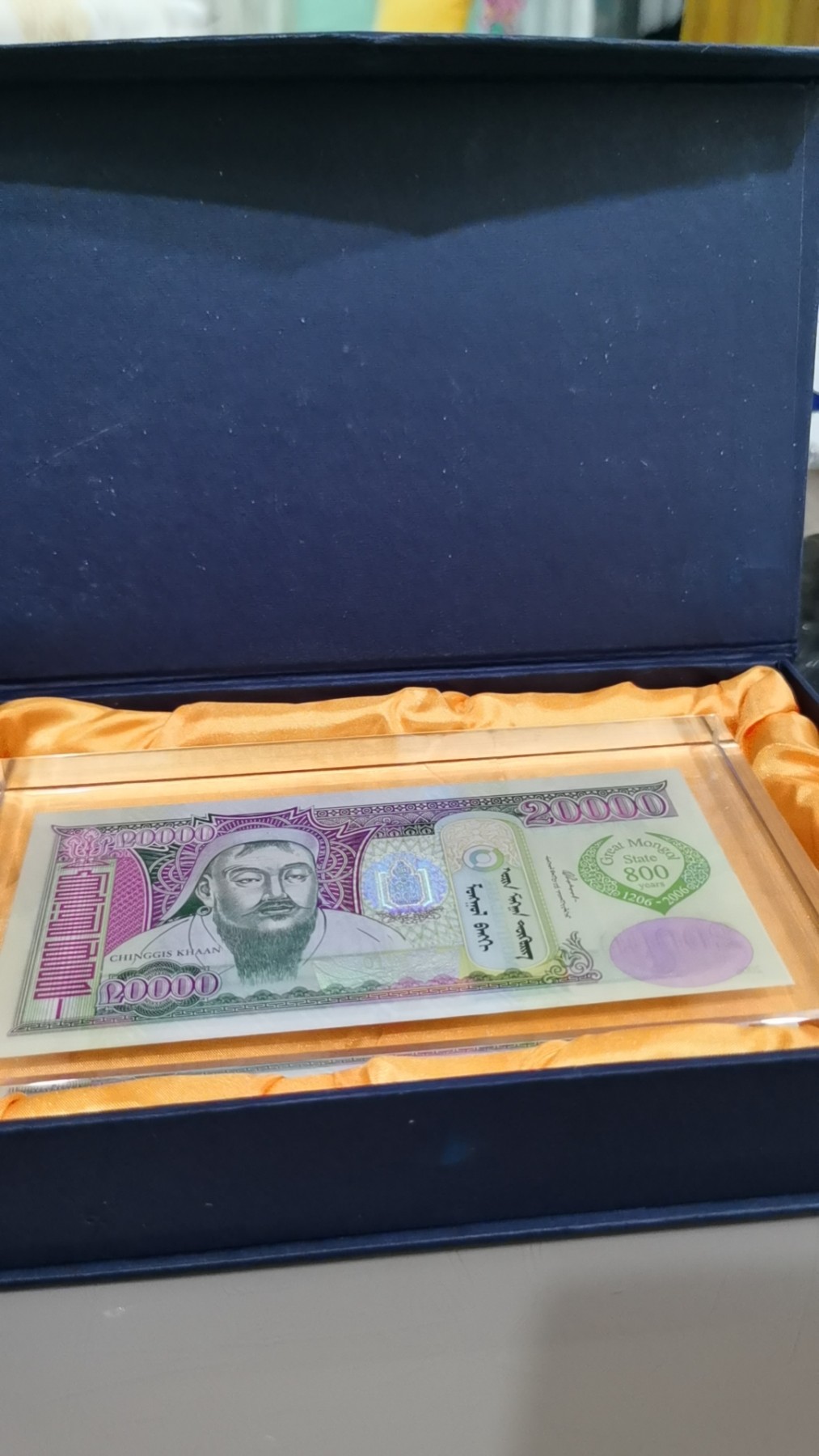 Immortal acution 2024拍场 蒙古帝国800周年纪念钞，官方亚克力封装，发行量1000块，此百位号码155号