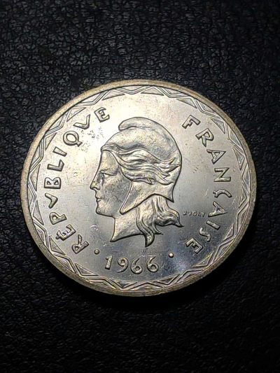 世界各国银币专场 - 法属新赫1966年布里底群岛100法朗大银币