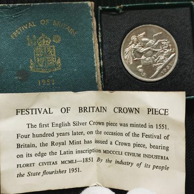 道一币馆币章第三十八场 - 原盒证 英国1951年乔六马剑克朗纪念币