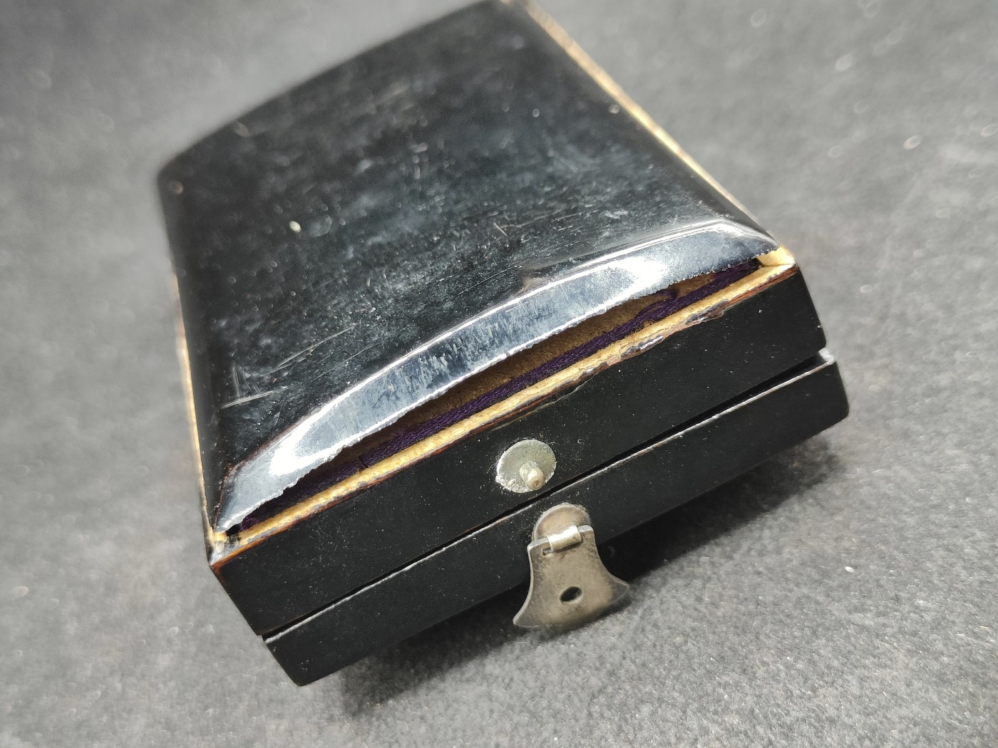 全场0元起拍 第133期 咸鱼国勋章拍卖专场 2月25日（周日）下午6：00开始 日本战时 八等瑞宝章银制带盒略