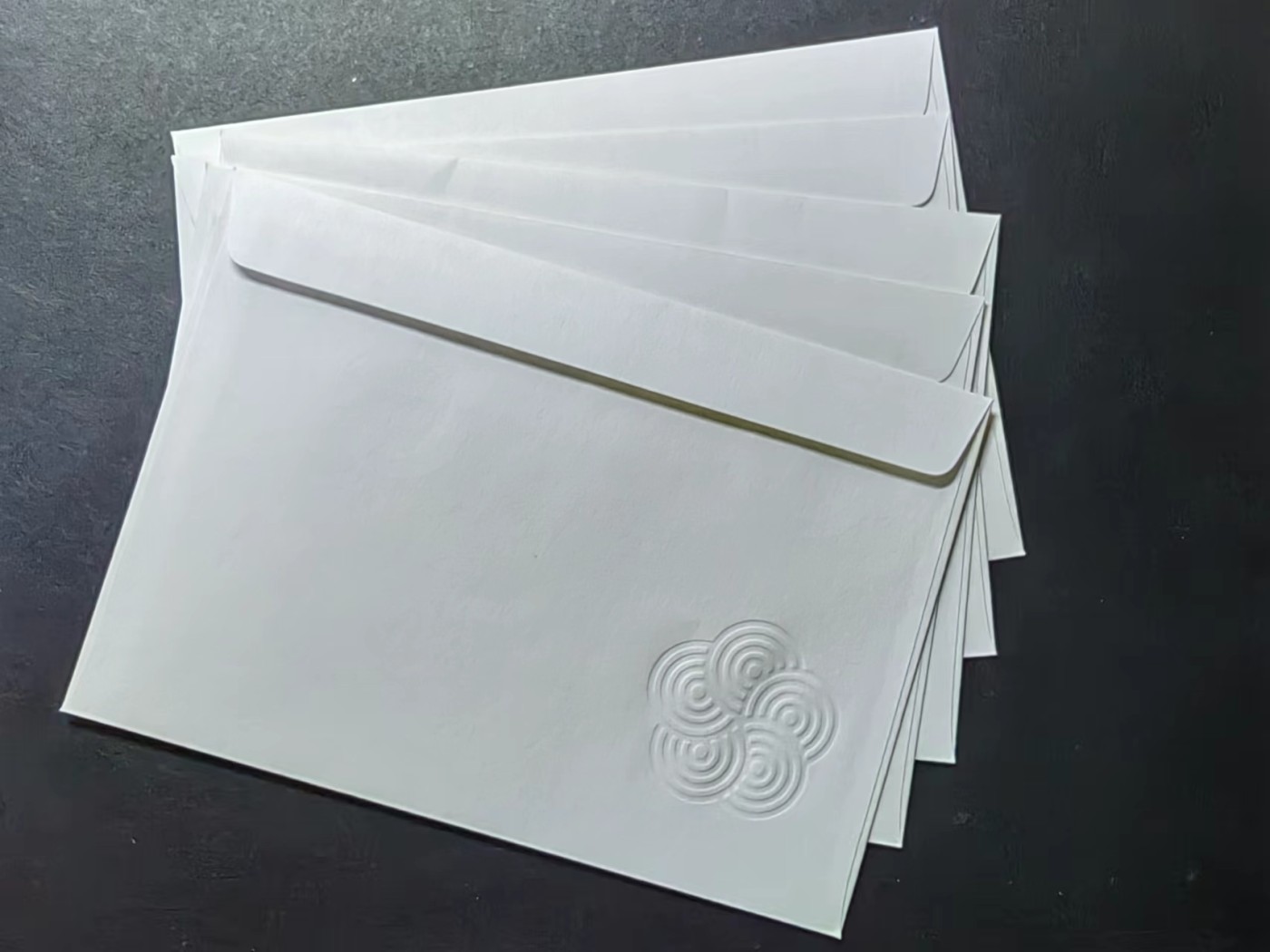 多国邮品✌（拍卖场）精品🔥专场 第④⑨场 瑞士🇨🇭1983 弗兰科博国际邮展（一套）