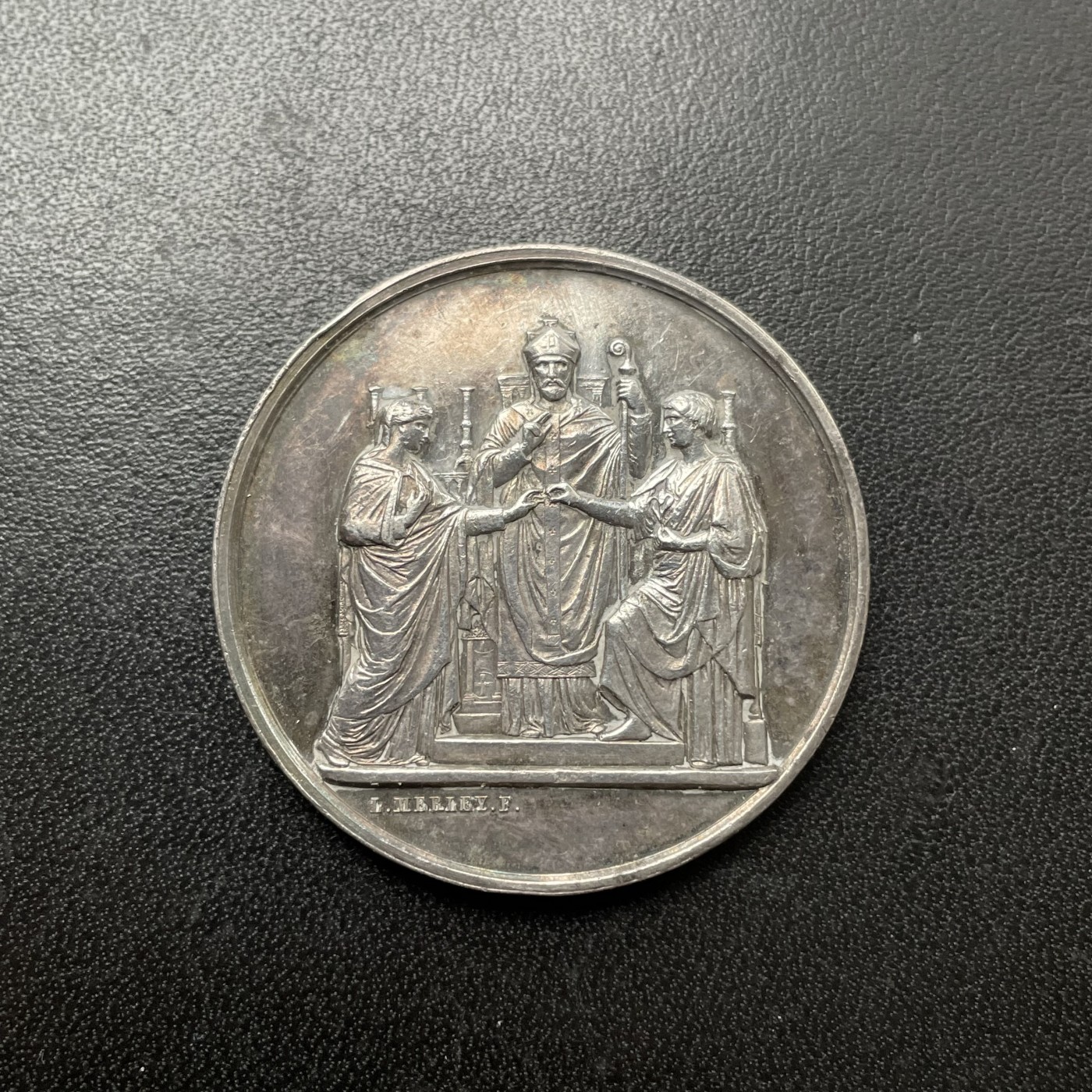 「木头集藏」章牌专场-第38期 1883年法国婚礼银章   直径：37mm，21.9g，边铭：丰饶角 ARGENT