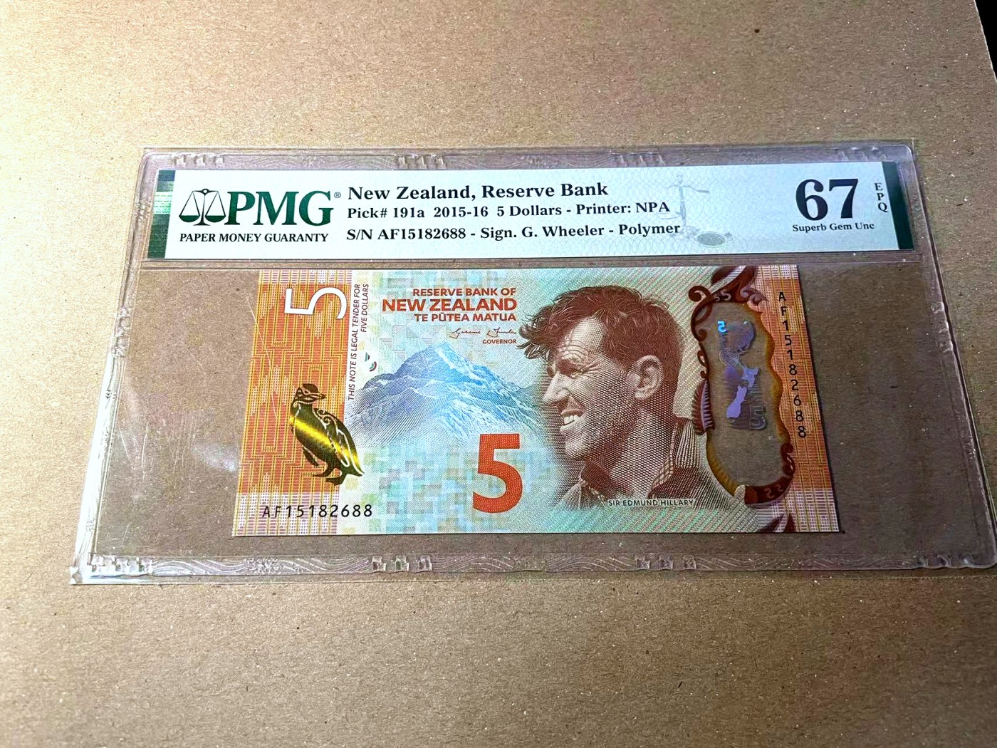 【Blue Auction】✨世界纸币精拍第436期【精】 【88尾无47 获奖钞】新西兰 2015-16年5元 PMG67EPQ 