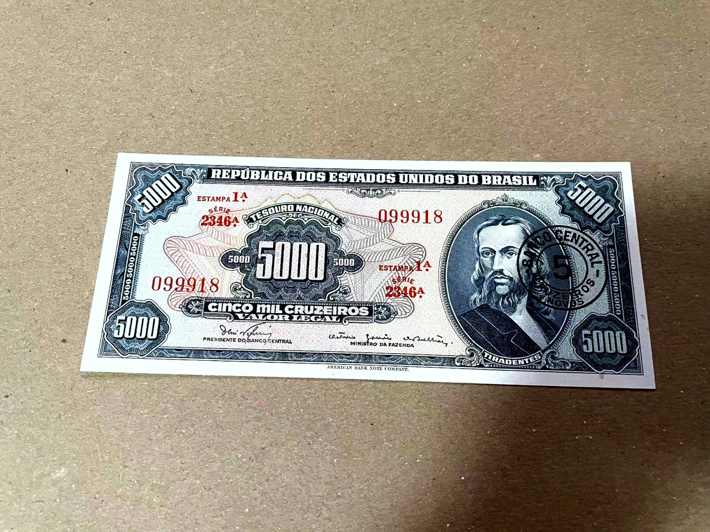 【Blue Auction】✨世界纸币精拍第436期【精】   【倒置号高值】巴西 5000克鲁塞罗 背面大场景 设计精美 全新UNC