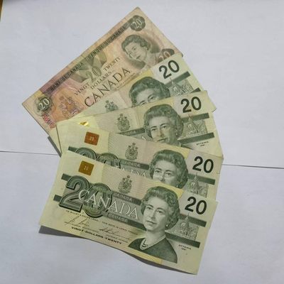各国外币第17期 - 加拿大20元纸币5张