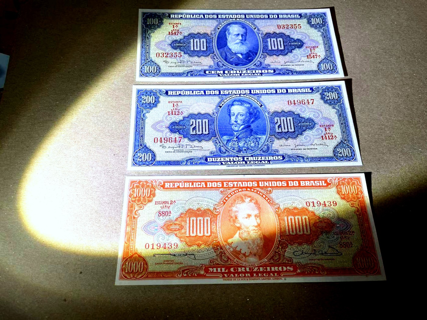 【Blue Auction】✨世界纸币精拍第436期【精】 【一组3张 无加盖版】巴西 100-200-1000克鲁塞罗 背面大场景 设计精美 全新UNC