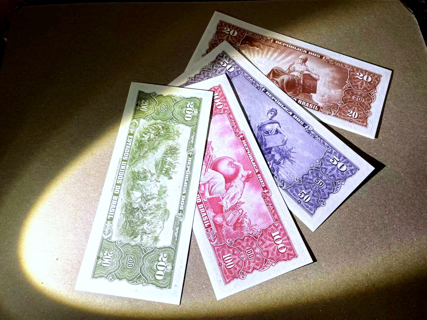 【Blue Auction】✨世界纸币精拍第436期【精】 【一组8张】巴西 1-2-5-10-20-50-100-200克鲁塞罗 全新unc 背面大场景 设计精美 