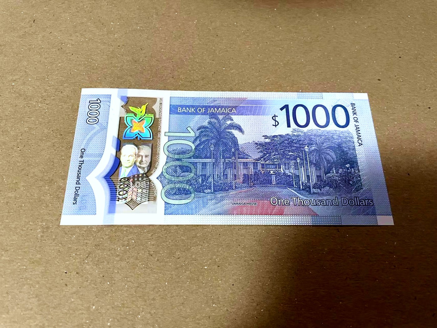 【Blue Auction】✨世界纸币精拍第436期【精】 【AA冠无47】牙买加 2022年1000元 全新UNC IBNS获奖提名