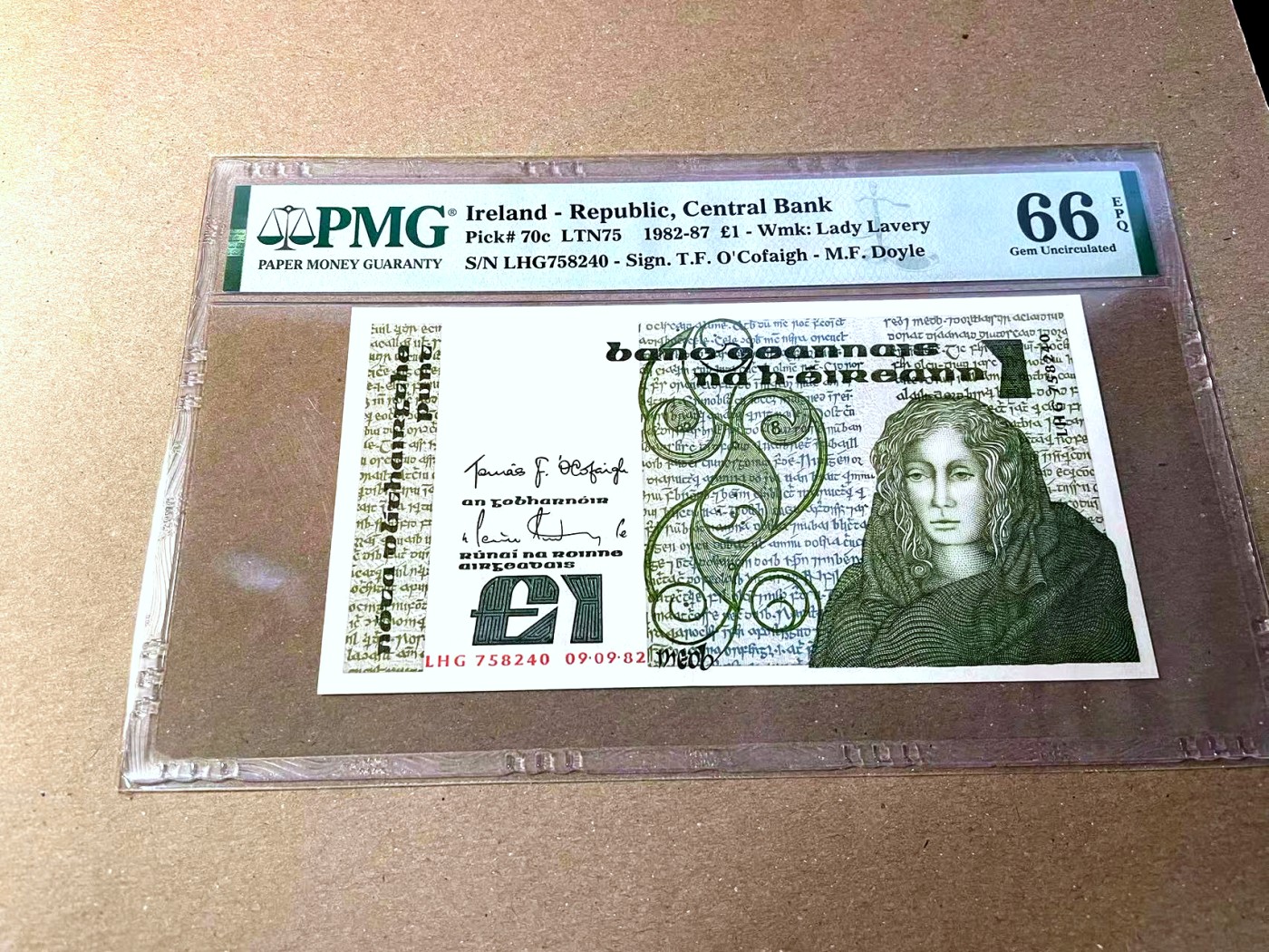 【Blue Auction】✨世界纸币精拍第436期【精】 爱尔兰 1982-87年1镑 PMG66EPQ 