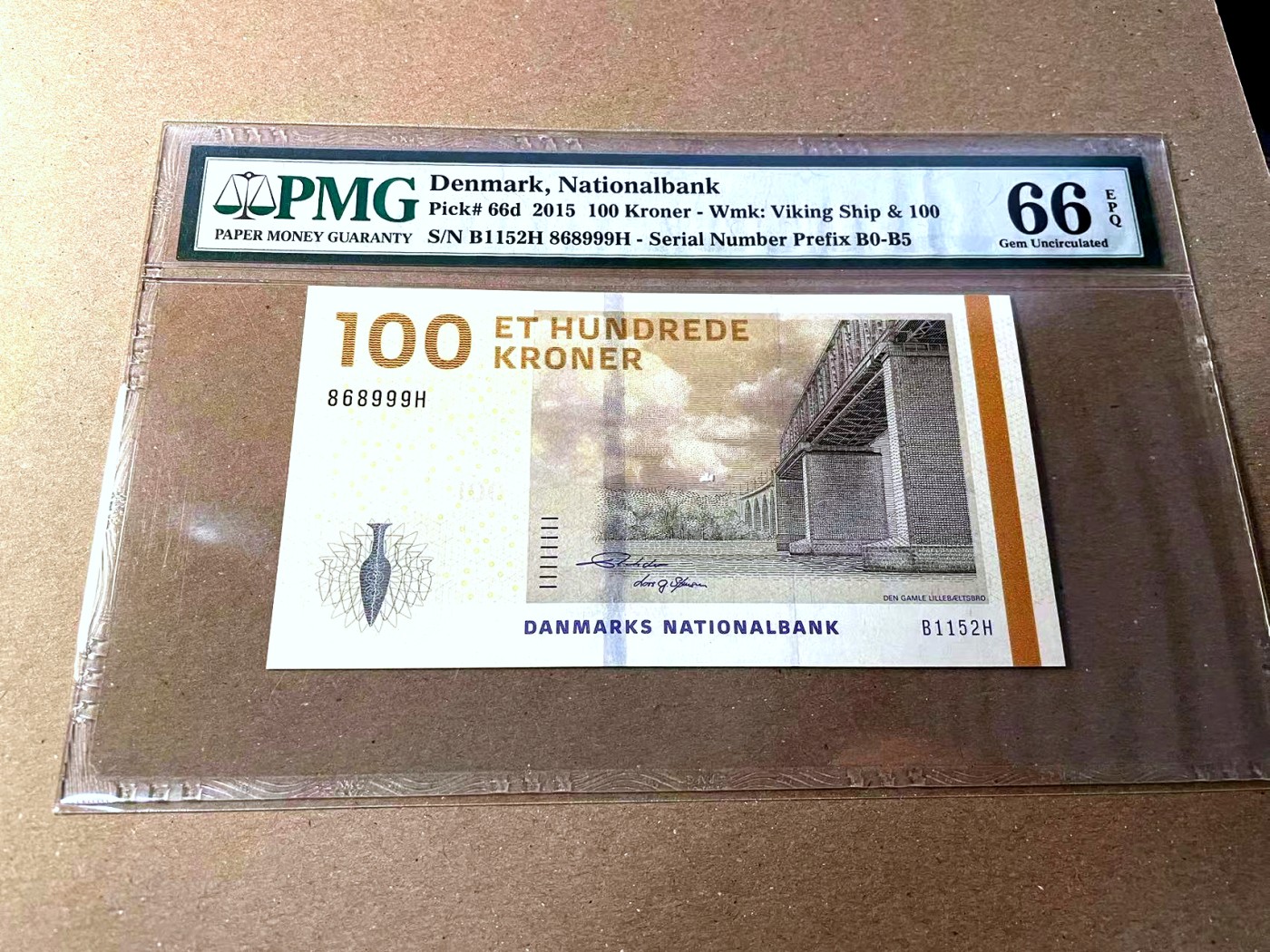 【Blue Auction】✨世界纸币精拍第436期【精】 【999豹子号 倒置号】丹麦 2015年100克朗 PMG66EPQ 