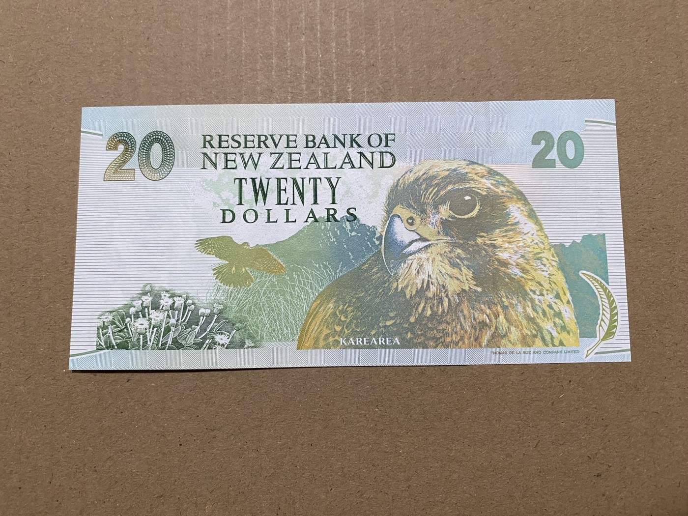 全新UNC 新西兰20元ZZ补号1994再版“绿山” - 甜小邱世界纸币收藏- 甜小 