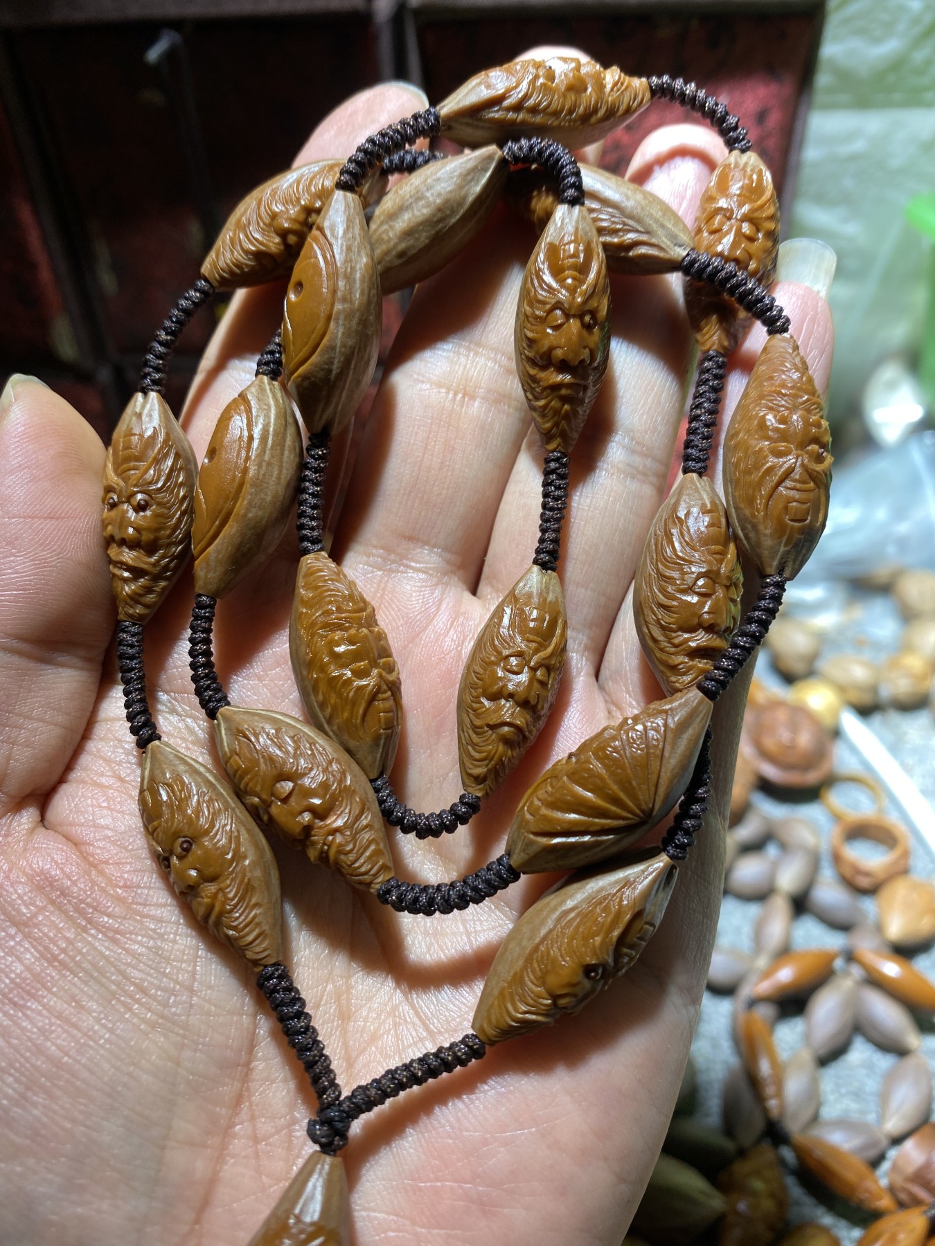 苏工核雕放漏价，纯手工