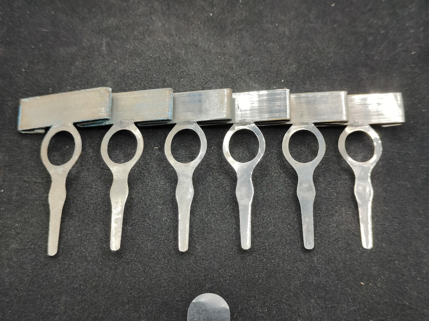 全场0元起拍 第134期 咸鱼国勋章拍卖专场 2月28日（周三）下午6：00开始 日本战时 钢质六连挂